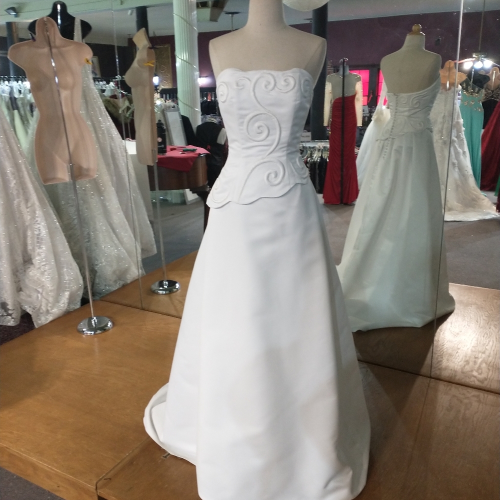 Wedding dress